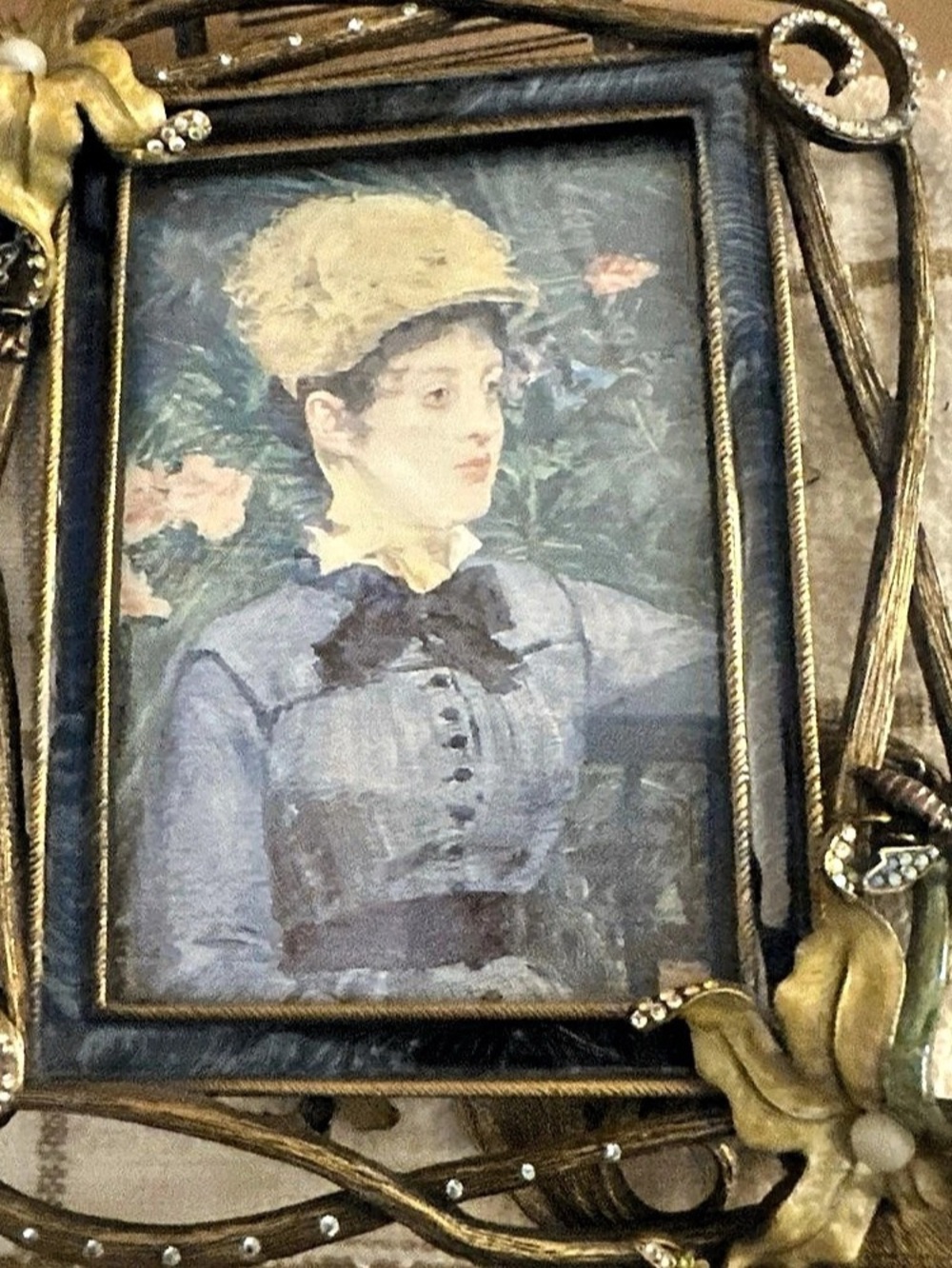 Jay Strongwater Framed Portrait Brooch in Blue & Gold